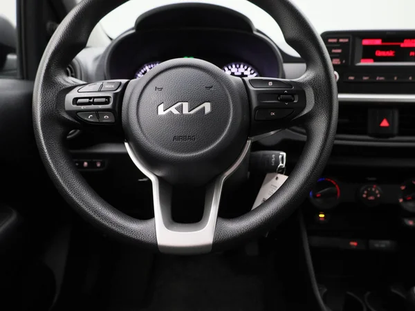 Kia Picanto (2022) — foto 35 van 37
