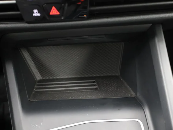 VOLKSWAGEN Golf VIII SW (2025) — foto 16 van 32