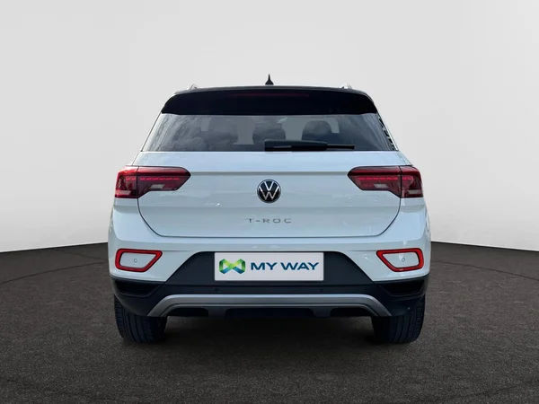 VOLKSWAGEN T-Roc (2023) — foto 22 van 24