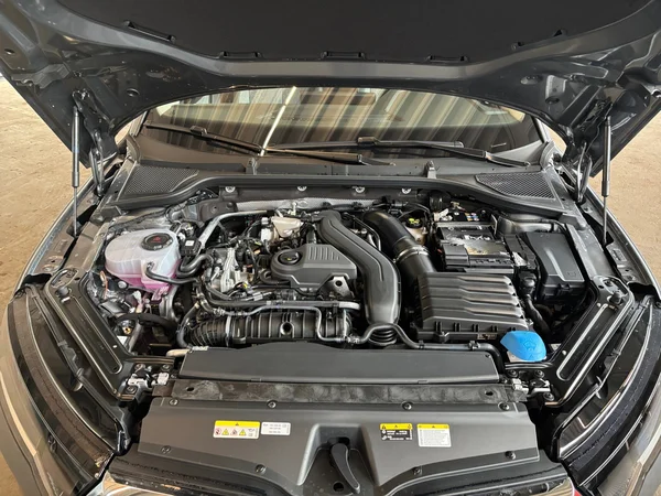 SKODA Octavia Combi (2025) — foto 11 van 24
