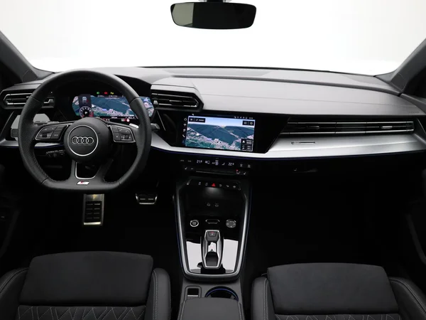 AUDI A3 Allstreet (2025) — foto 21 van 22