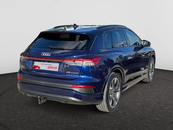 AUDI Q4 e-tron (2025) — foto 12 van 22