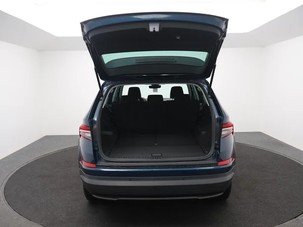 SKODA Kodiaq (2023) — foto 24 van 32