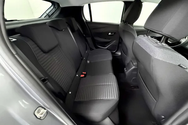 Peugeot 208 (2022) — foto 13 van 23