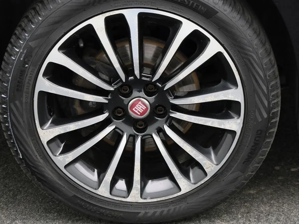 Fiat Tipo (2022) — foto 4 van 40