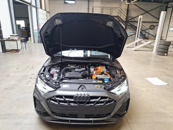AUDI A3 Sportback PHEV (2025) — foto 7 van 24