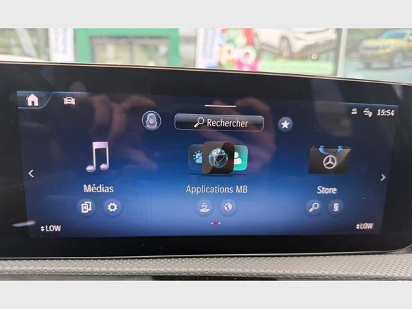 Mercedes-Benz A 180 (2023) — foto 5 van 31