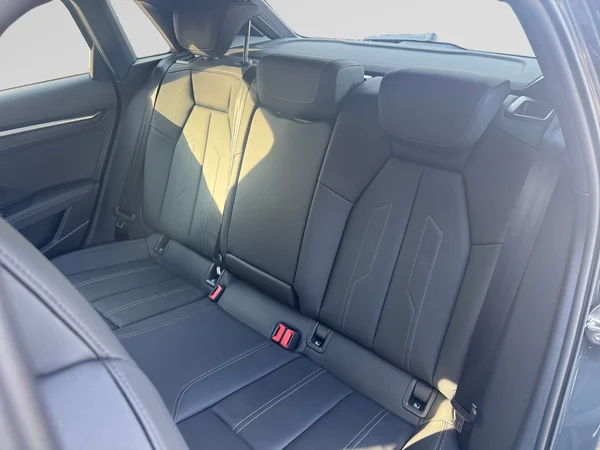 AUDI A3 Alltstreet (2025) — foto 13 van 24