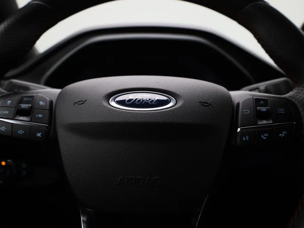 Ford Focus (2022) — foto 21 van 39