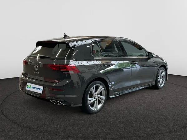VOLKSWAGEN Golf VIII (2023) — foto 16 van 21