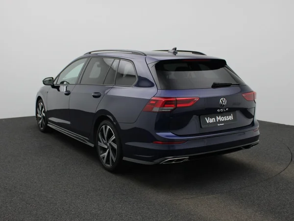Volkswagen Golf (2022) — foto 12 van 47