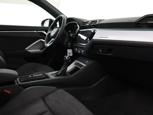 AUDI Q3 Sportback (2025) — foto 13 van 19
