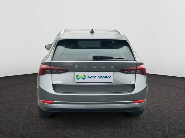 SKODA Octavia Combi (2024) — foto 23 van 25
