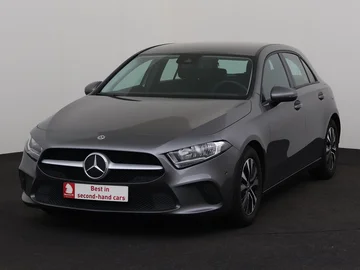 MERCEDES A 180 (2022)