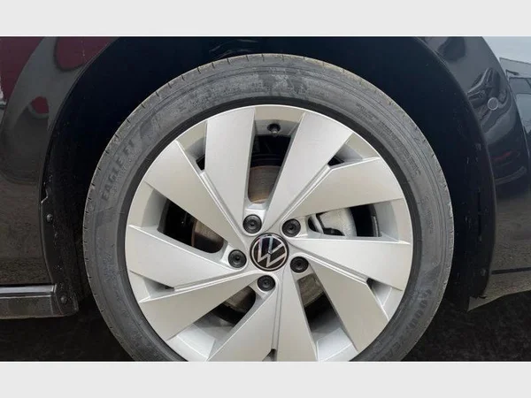 Volkswagen Golf VIII (2026) — foto 24 van 24
