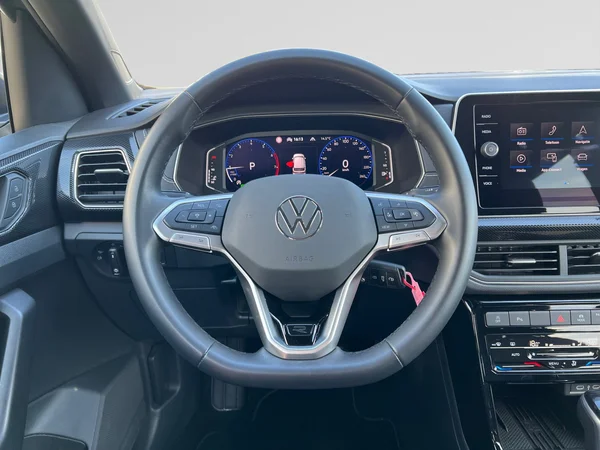 VOLKSWAGEN T-Cross (2025) — foto 21 van 24