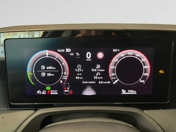VOLKSWAGEN Passat Variant eHybrid (PHEV) (2025) — foto 15 van 19