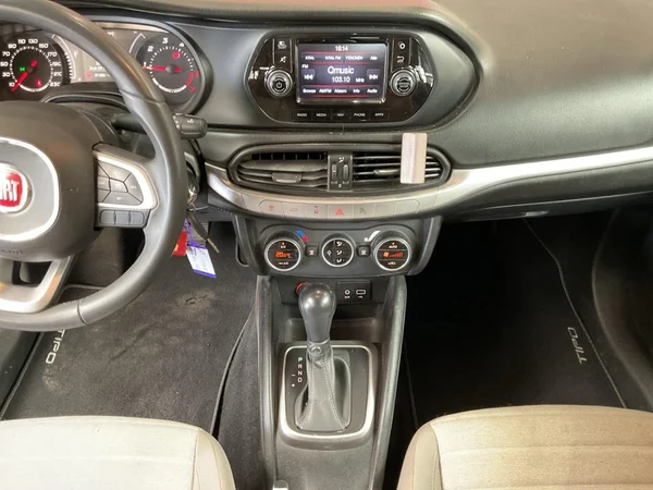FIAT Tipo Sedan (2016) — foto 3 van 22