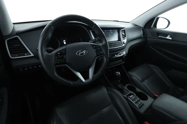 Hyundai Tucson (2018) — foto 2 van 16