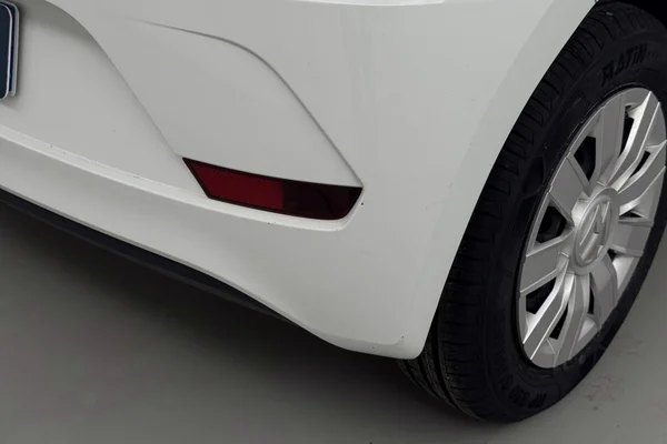 Volkswagen Up! (2022) — foto 27 van 33