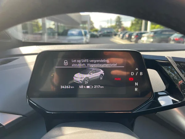 VOLKSWAGEN ID.4 (2023) — foto 6 van 24