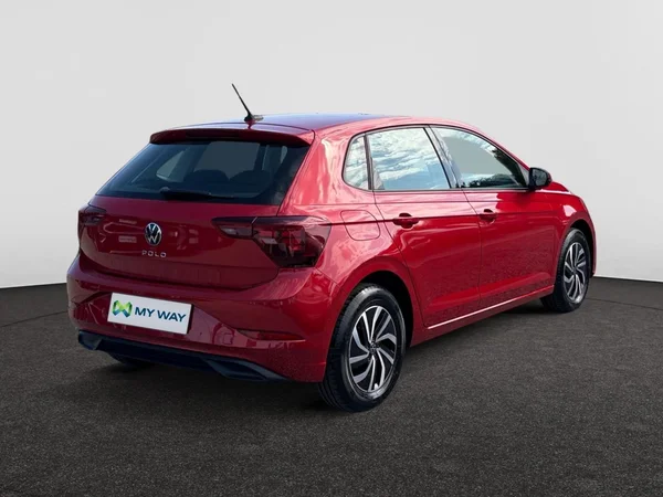 VOLKSWAGEN Polo (2022) — foto 9 van 11
