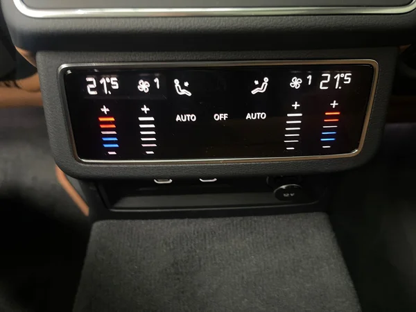 AUDI A6 Avant (2025) — foto 14 van 16
