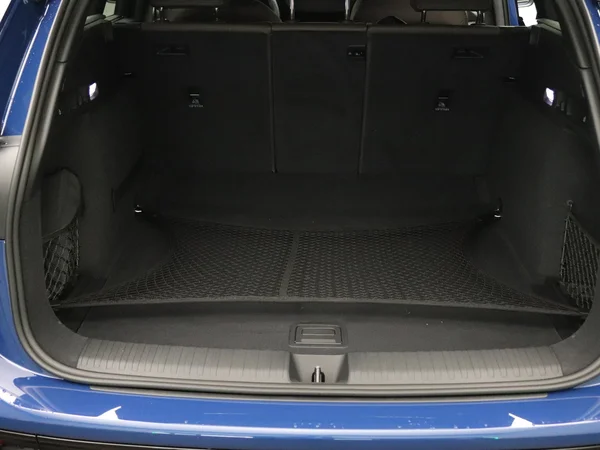 AUDI Q6 e-tron (2025) — foto 13 van 25