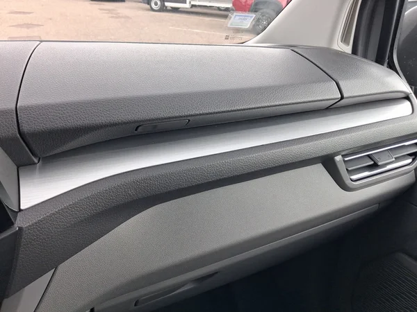 VOLKSWAGEN Transporter T7 30 Fou Lwb (2026) — foto 11 van 21