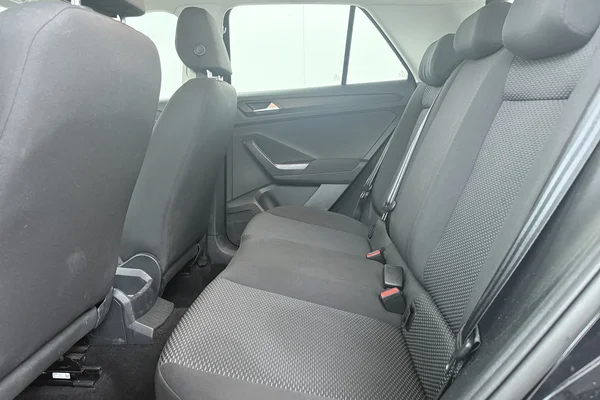 Volkswagen T-Roc (2022) — foto 18 van 19