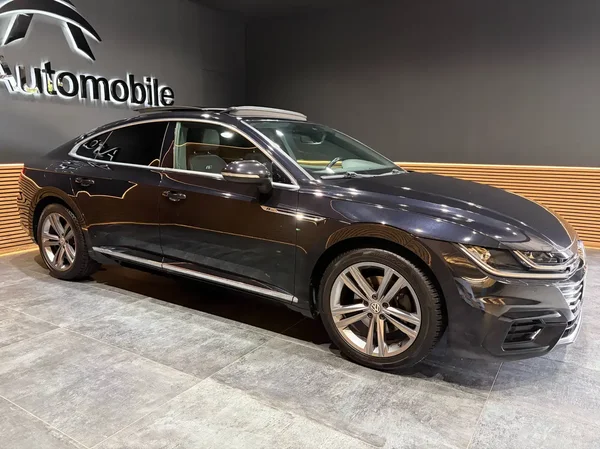 Volkswagen Arteon (2020) — foto 15 van 26