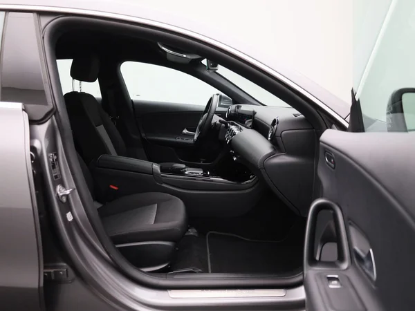 Mercedes-Benz CLA (2022) — foto 27 van 40