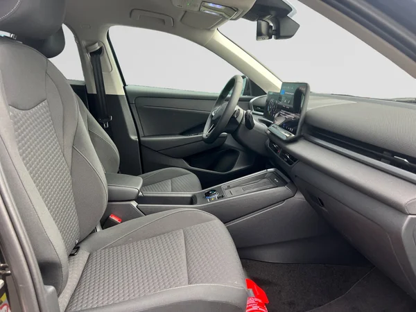 VOLKSWAGEN T-Roc (2025) — foto 4 van 22