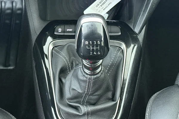 Opel Corsa (2025) — foto 4 van 20