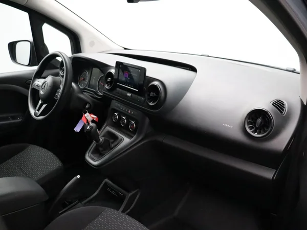 Mercedes-Benz Citan (2022) — foto 14 van 24