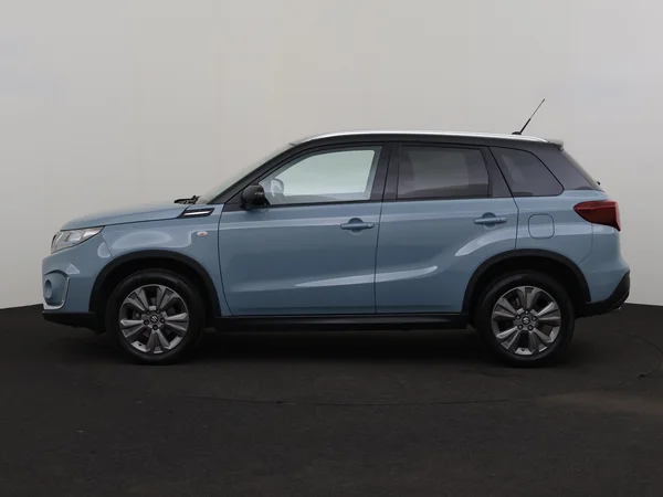 SUZUKI Vitara (2023) — foto 12 van 27
