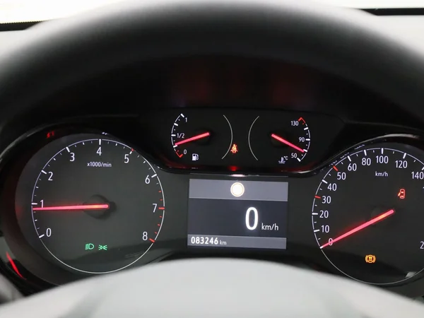 Opel Corsa (2021) — foto 38 van 39