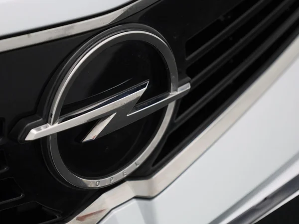 Opel Astra (2023) — foto 22 van 37