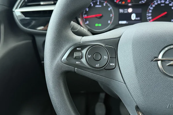 Opel Corsa (2020) — foto 5 van 17