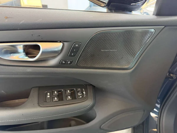 Volvo V60 (2026) — foto 9 van 20