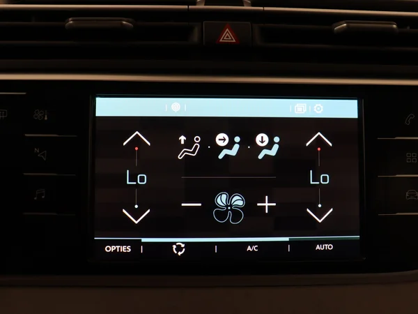 CITROEN C4 SpaceTourer (2022) — foto 18 van 27