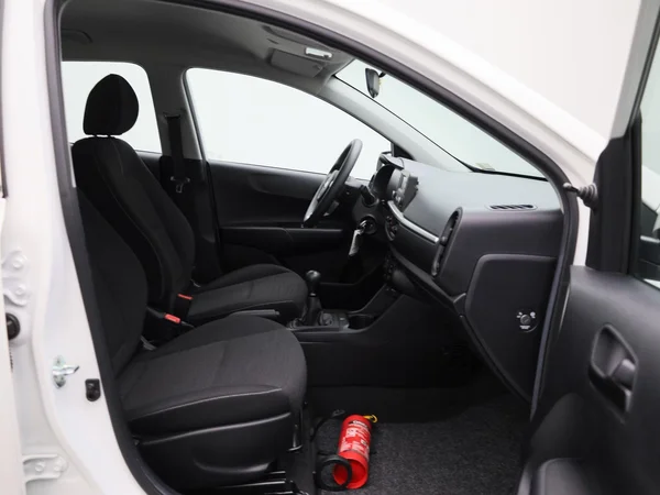 Kia Picanto (2021) — foto 20 van 34