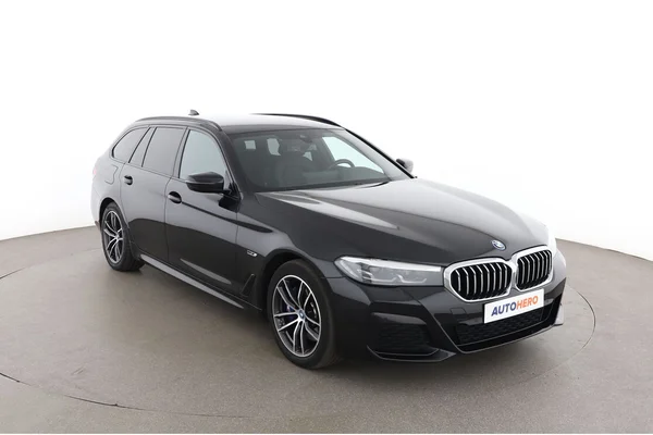 BMW 5-serie (2021) — foto 14 van 16