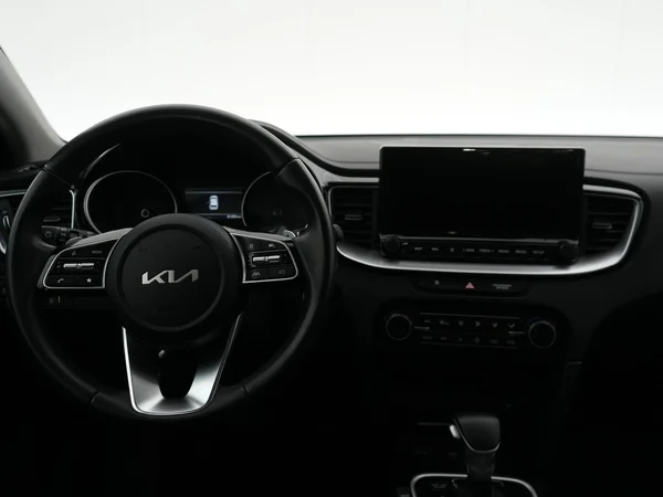 Kia cee'd (2024) — foto 20 van 22