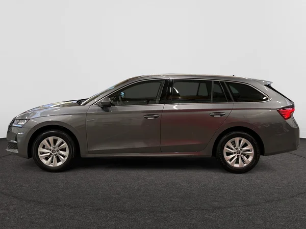 SKODA Octavia Combi (2026) — foto 12 van 24