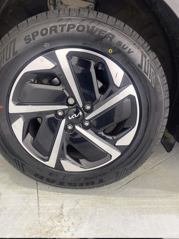 Kia Sportage (2023) — foto 49 van 61