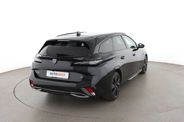 Peugeot 308 (2023) — foto 12 van 16