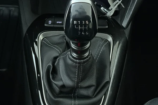 Opel Corsa (2025) — foto 4 van 21