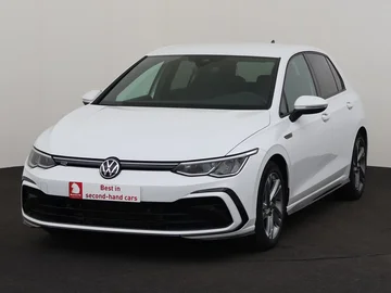 VOLKSWAGEN Golf (2022)