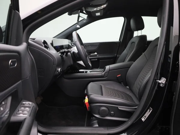 Mercedes-Benz B-Klasse (2023) — foto 3 van 44